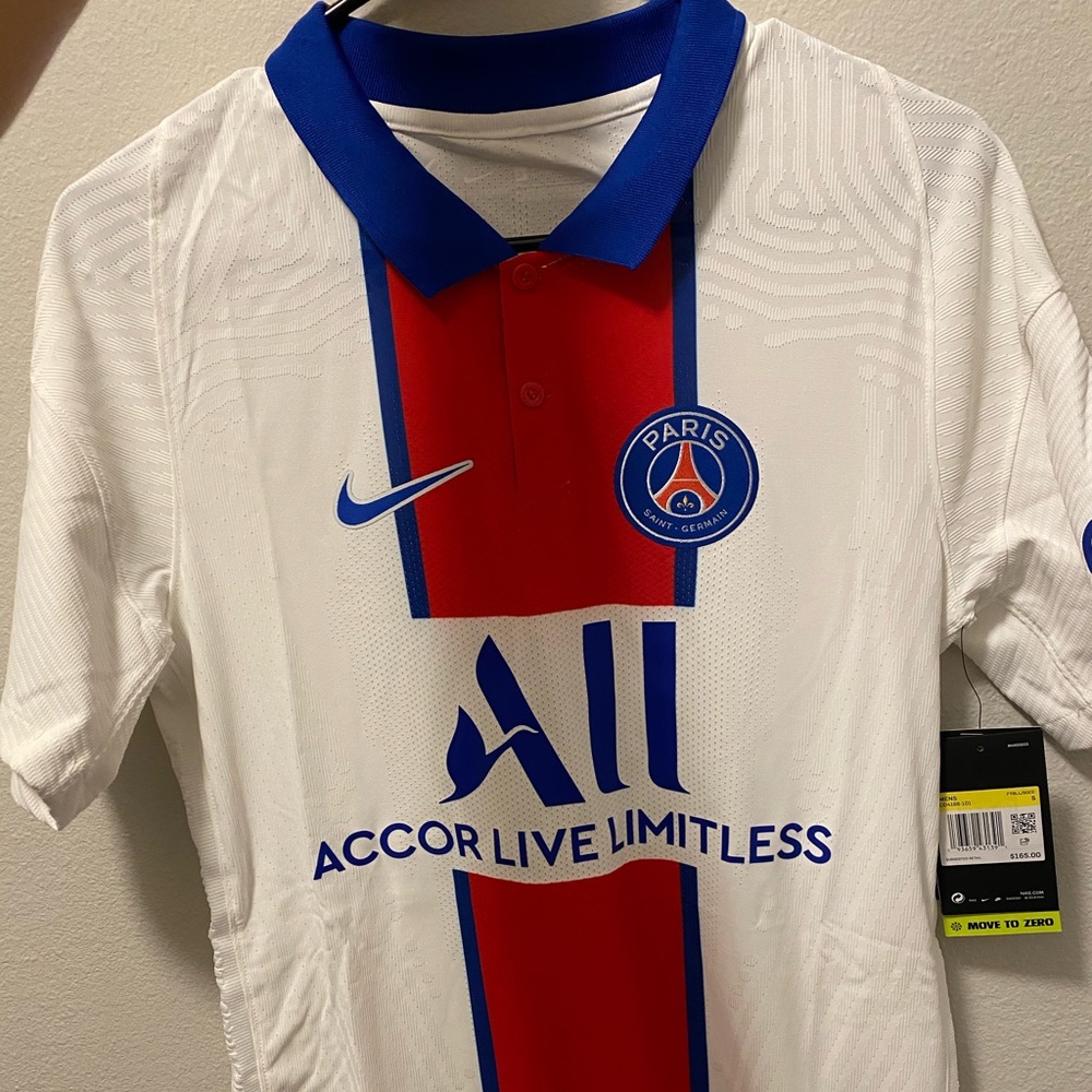 size S psg away soccer jersey! NWT!